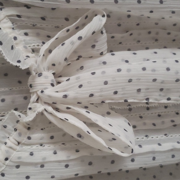 Abercrombie and Fitch blouse size M - Picture 4 of 6